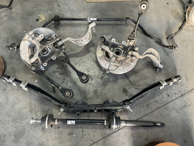 Полуось задняя, правая 33205A0F0A8 BMW