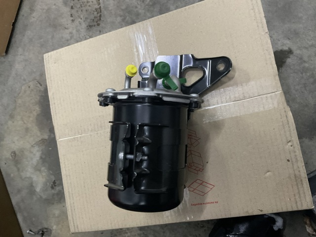 Корпус фильтра топливного 4M0127401G VAG
