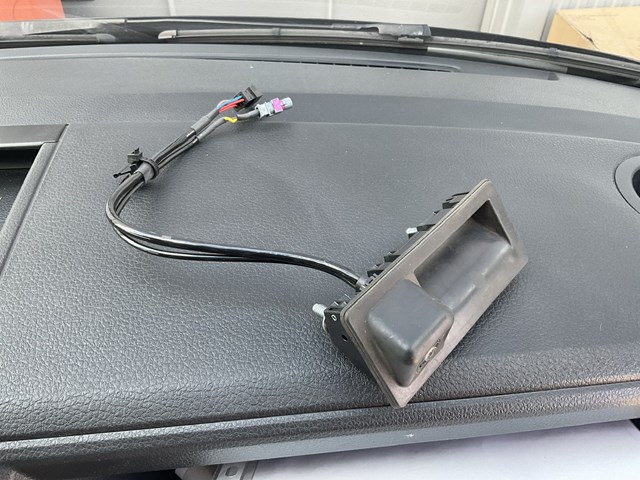 Камера заднего вида 4M0827566 VAG