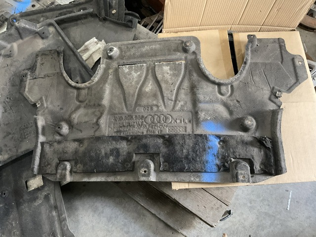 Защита коробки предач 4N0825236L VAG