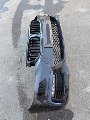 Буфер (бампер) передний 51118069075 BMW