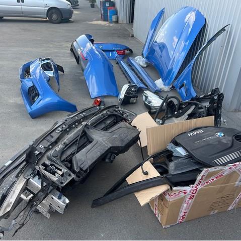 Накладка (молдинг) порога наружная левая 51778060847 BMW