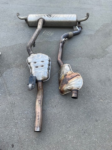 Глушитель задний 80A253611L VAG