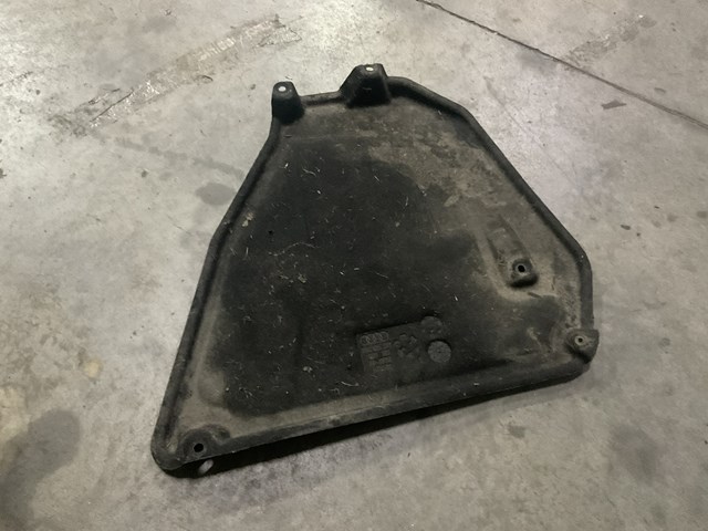 Защита днища, задняя правая 80A825311B VAG
