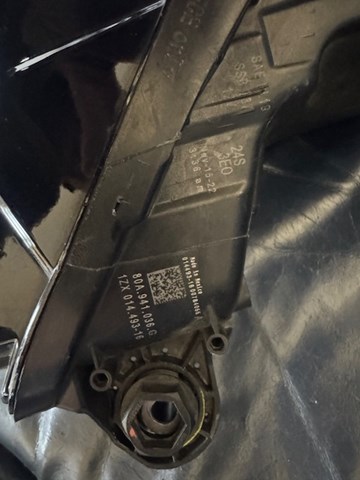 80A941036G VAG Фара правая купить в Полтава