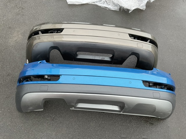Задний бампер 8U0807067FGRU VAG