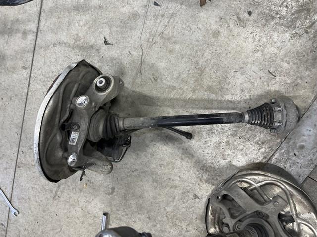 Цапфа поворотная правая 8W0505432Q VAG