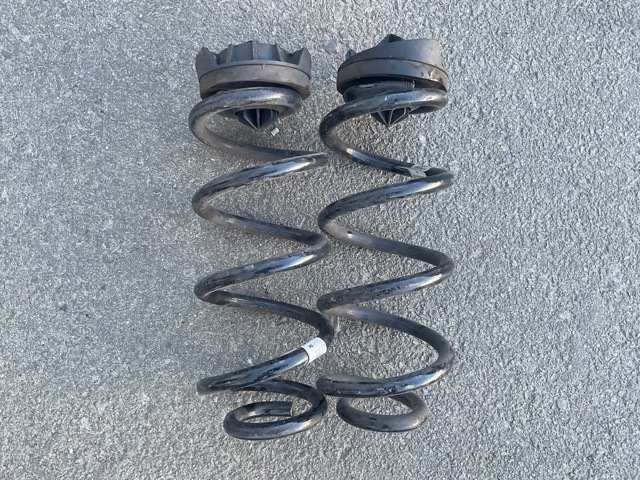 Пружина подвески задняя 8W0511115EL VAG