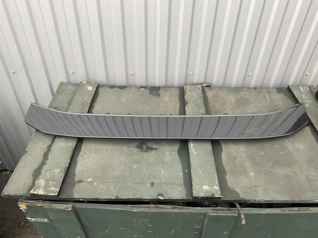 Спойлер заднего бампера 8W0807717RP5 VAG