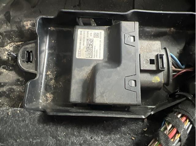 Блок управления топливного насоса 8W0906093C VAG