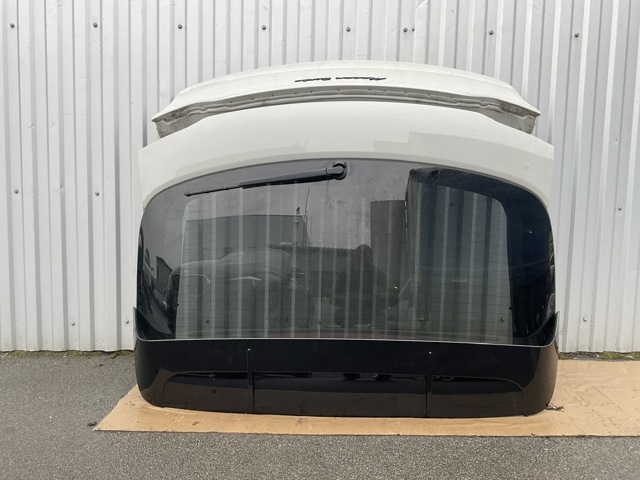 PORSCHE 95B898933G2X в наличии Николаев