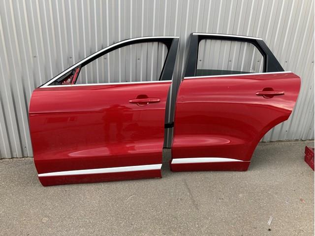 Дверь пассажирская задняя правая T4A1370 JAGUAR