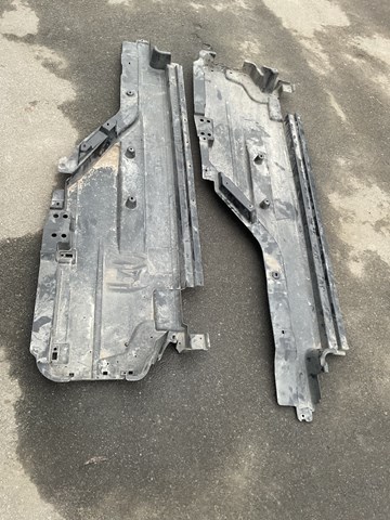 Защита днища, левая T4A8109 JAGUAR