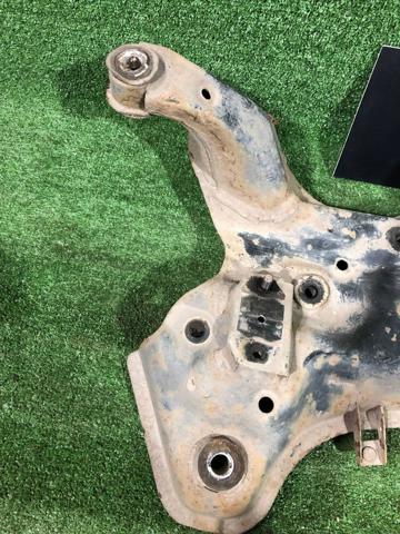 Подрамник передней подвески 62405E4040 HYUNDAI
