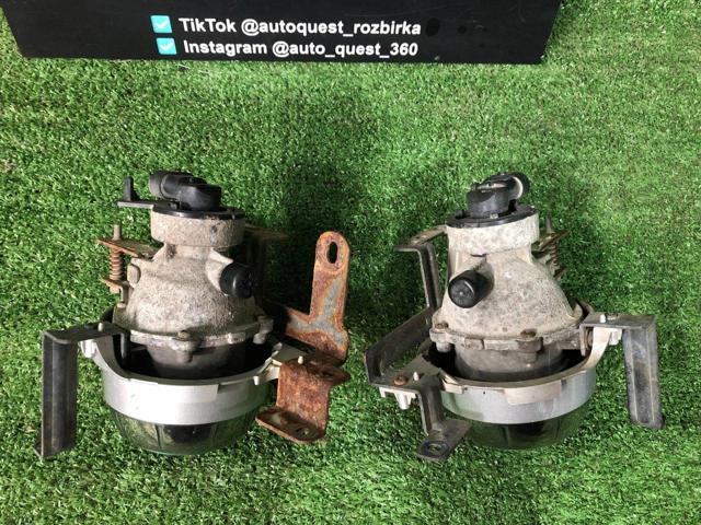 Правая противотуманная фара 92202E4010 HYUNDAI