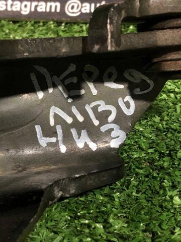 Петля двери передней левой FT4Z5822811A FORD