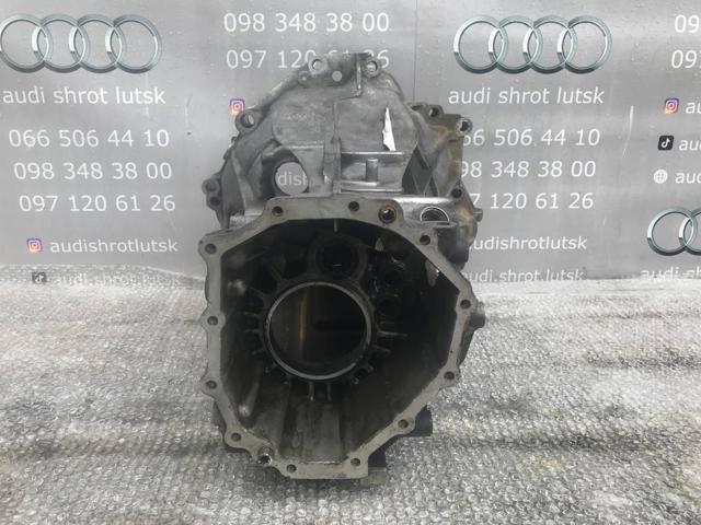 VAG 01E301103K Корпус коробки передач АКПП/КПП в наличии Киев
