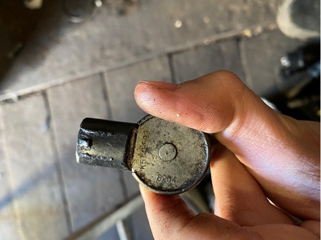 1028A053 MITSUBISHI Клапан фазорегулятора купить в Ровно