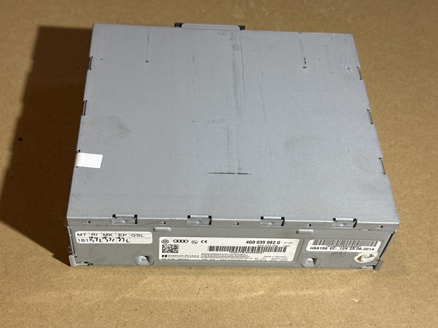 Блок управления мультимедийный 4G0035082 VAG