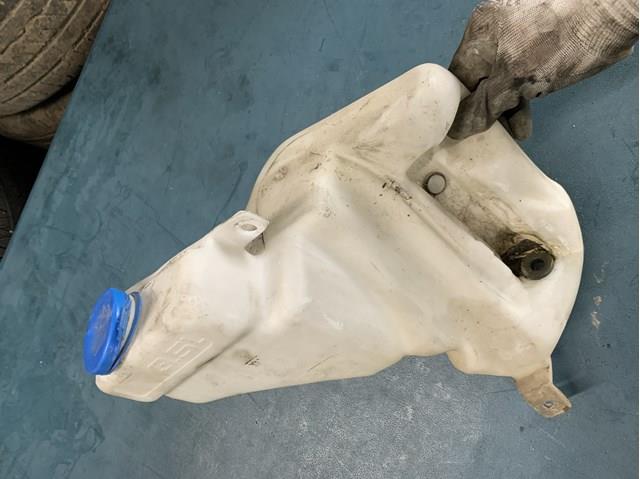 Водяной бачок омывателя стекла 8D0955453C VAG