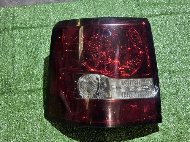 Фонарь задний левый XFB500430 LAND ROVER