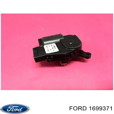Моторчик заслонки печки 1699371 FORD