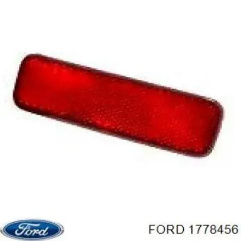 Левый катафот заднего бампера 1778456 FORD