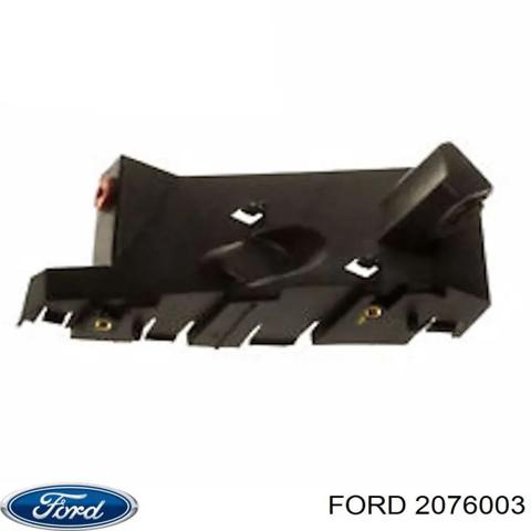 Кронштейн крепления бампера переднего правый 2076003 FORD