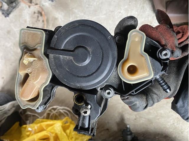 Сепаратор картера 06K103495AS VAG