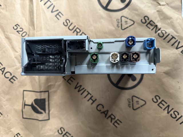 4M2035070J VAG купить в Ужгород