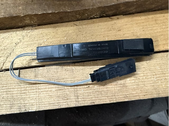 Концевик 4N0927754 VAG
