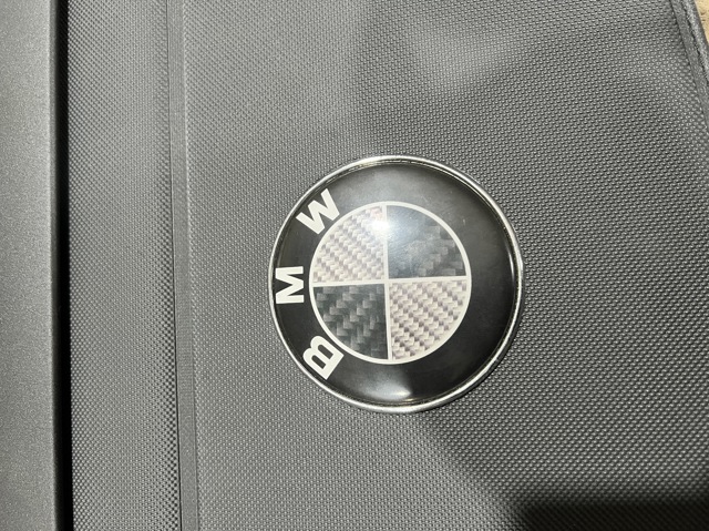 Эмблема капота 7288752 BMW