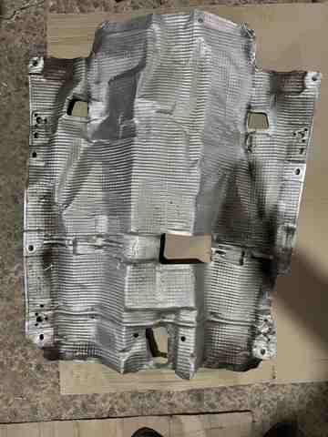 Тепловой экран выхлопа 8W0804160 VAG