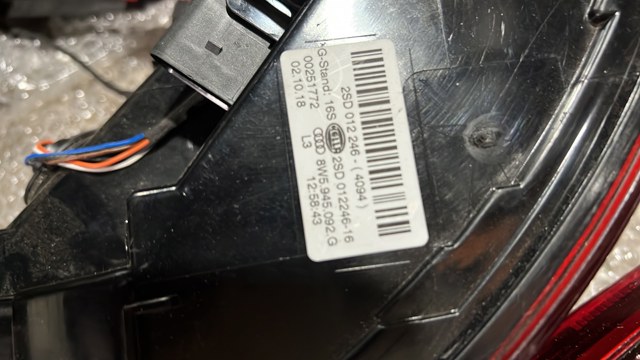 VAG 8W5945092G в наличии Винница