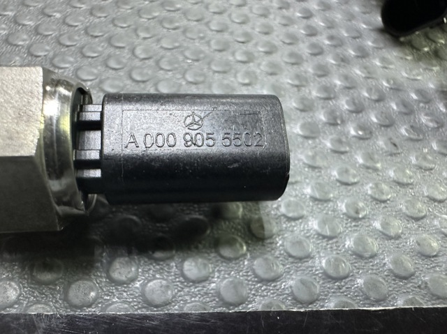 A0009055502 MERCEDES Датчик температуры отработавших газов (ОГ), перед турбиной купить в Кривой Рог