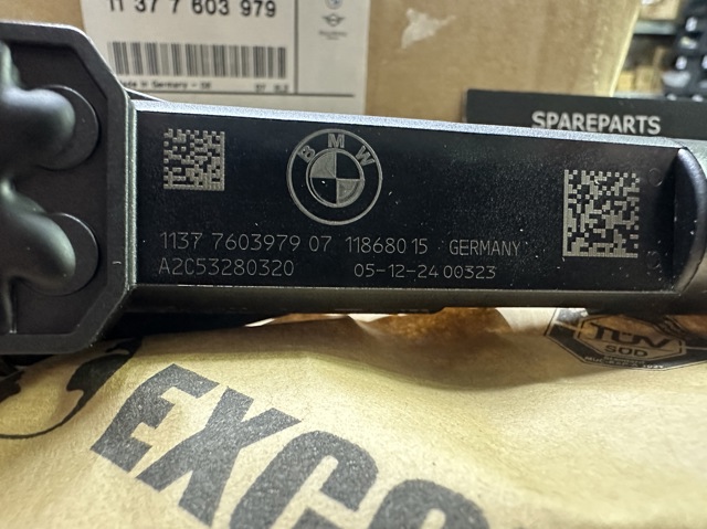 Регулятор фаз газораспределения 11377603979 BMW