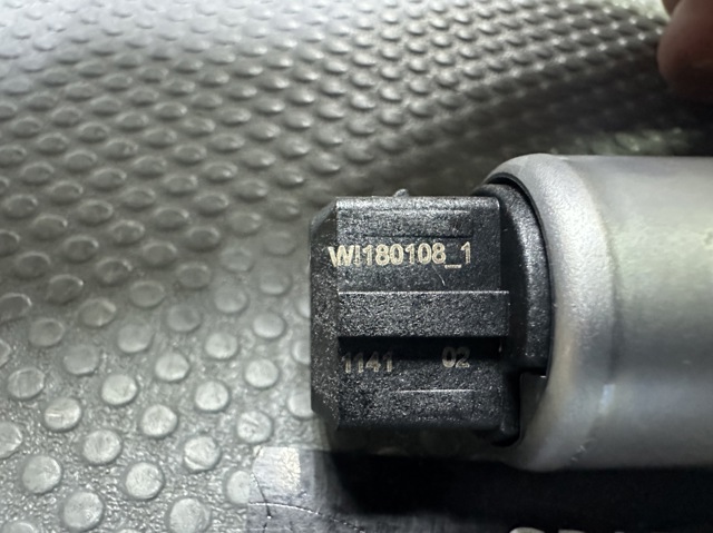 BMW 11417584989 Клапан регулировки давления масла в наличии Хмельницкий