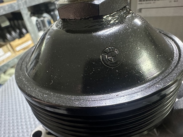 11517786192 BMW Помпа водяная (насос) охлаждения купить в Павлоград