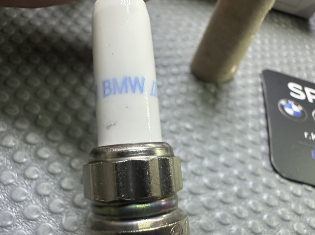 12120054451 BMW Свечи зажигания купить в Николаев