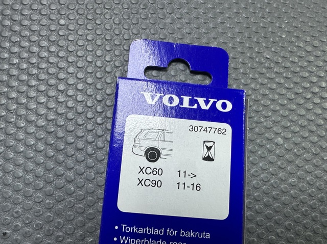 Задняя щетка 30747762 VOLVO