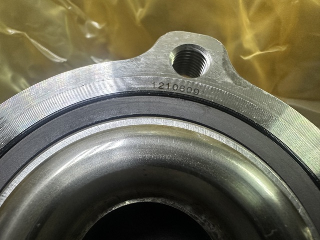 BMW 31226882264 Передняя ступица в наличии Львов