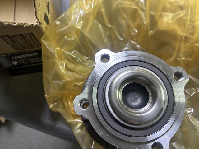 BMW 31226882264 Ступица передняя в наличии Павлоград