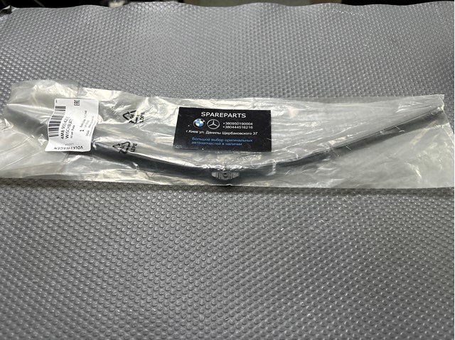 Дворник стеклоочистителя задний 4M8955425E VAG