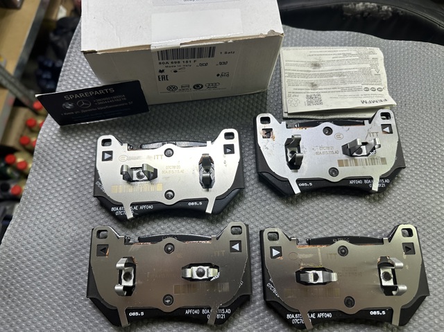 80A698151F VAG Передние тормозные колодки купить в Днепр