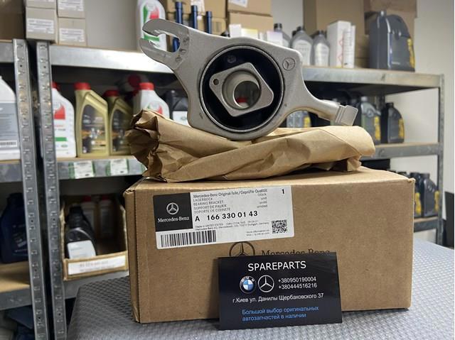 С/блок нижнего рычага Mercedes ML/GLE