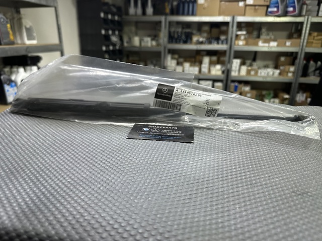 Стойка капота левая A2139800164 MERCEDES