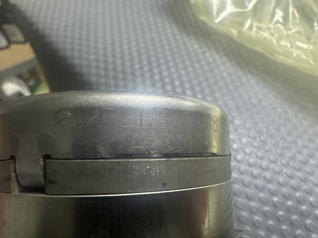 MERCEDES 2760501647 Звездочка-шестерня распредвала двигателя, впускного правого в наличии Винница