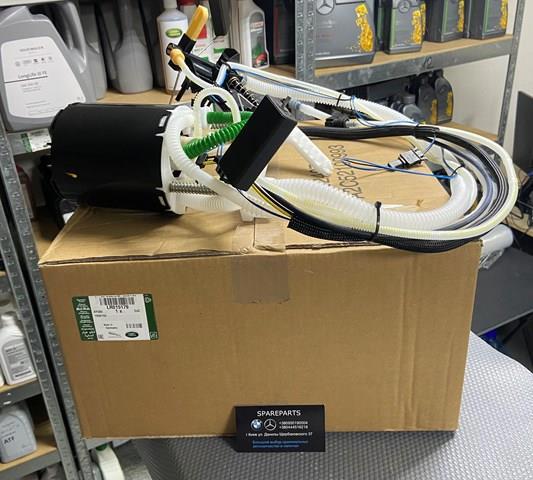 LR015179 LAND ROVER Бензонасос купить в Киев