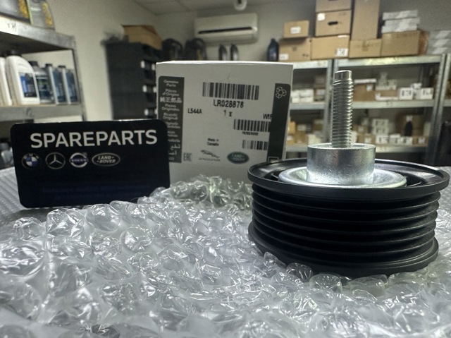 Паразитный ролик приводного ремня LR028878 LAND ROVER