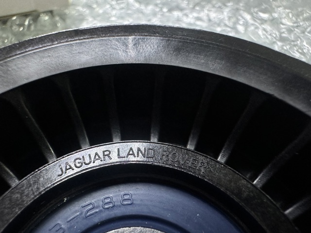 LAND ROVER LR035545 Паразитный ролик в наличии Павлоград